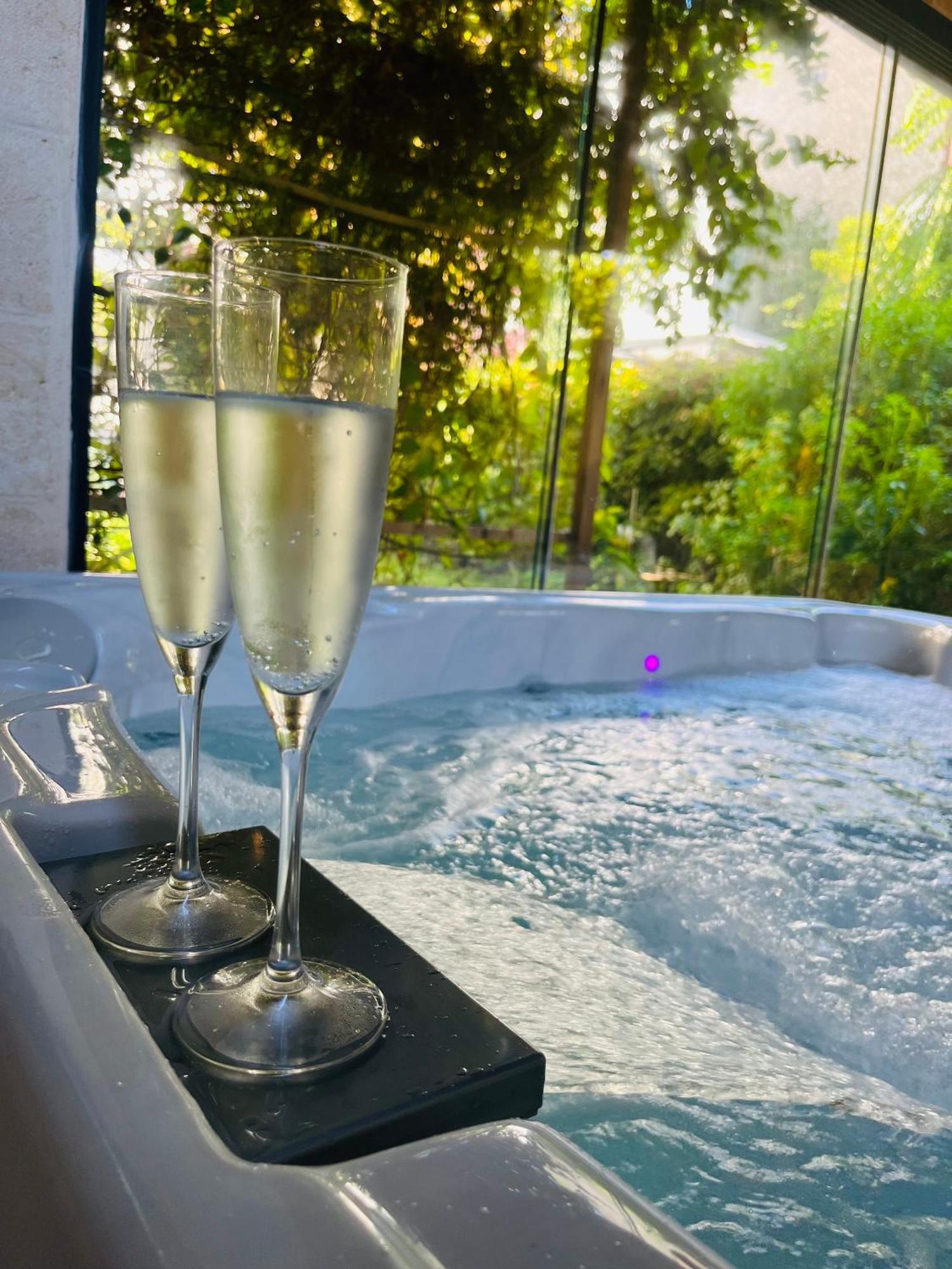 Feifei'S Home & Spa - Luxe 10 Min Paris Asnieres-sur-Seine Ngoại thất bức ảnh